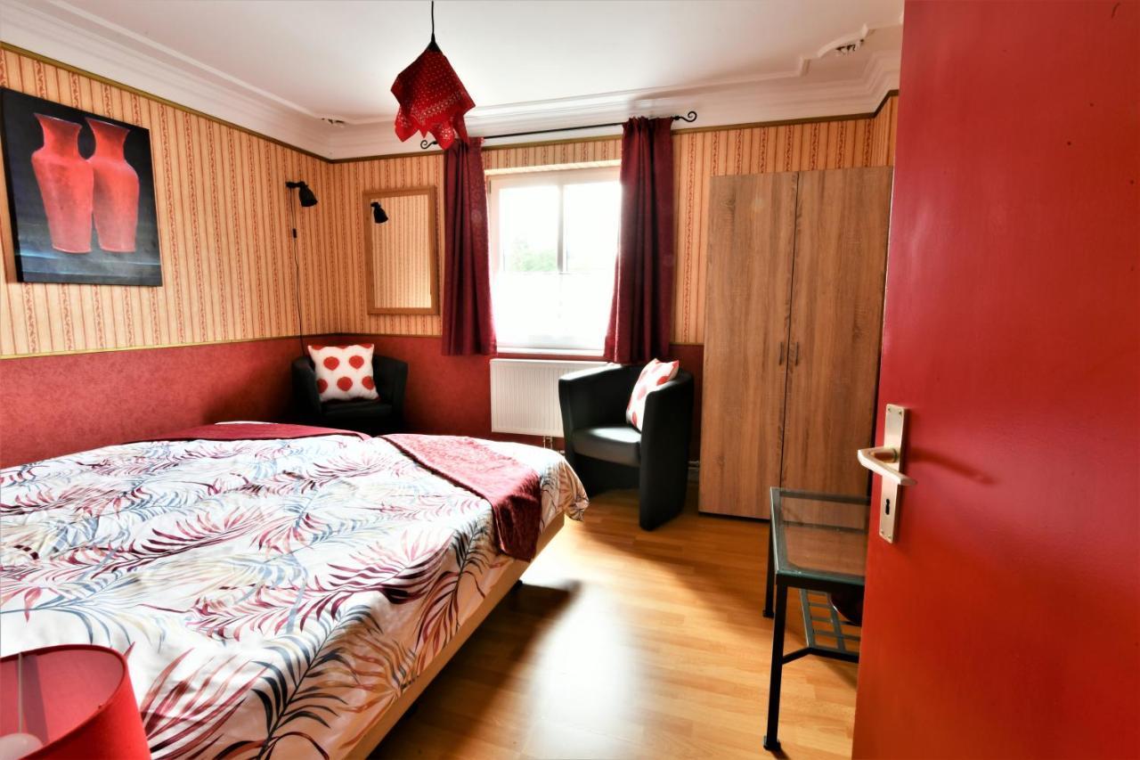 Um Die Ecke Daire Manderscheid Dış mekan fotoğraf